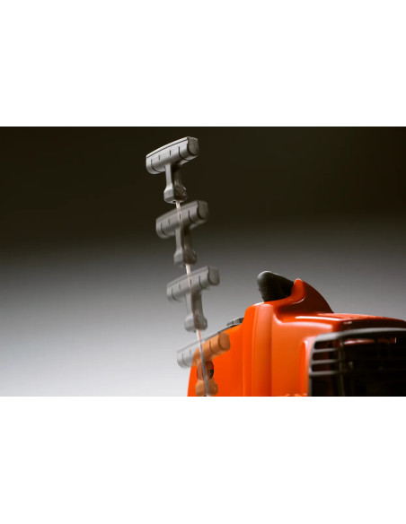 Decespugliatore a Scoppio Husqvarna 122RJ da 22cc - Hobby